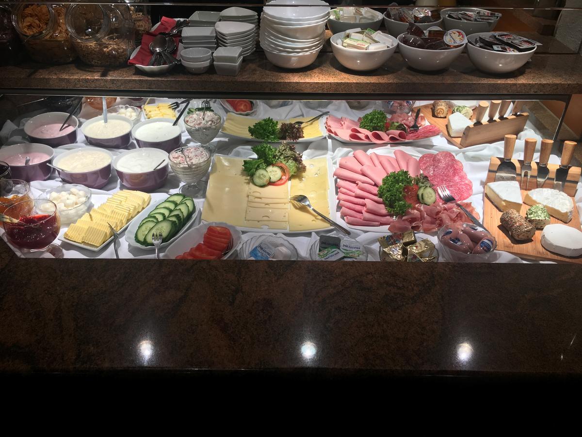 古特克罗斯罗特霍夫酒店（原使密特酒店） 科隆 外观 照片